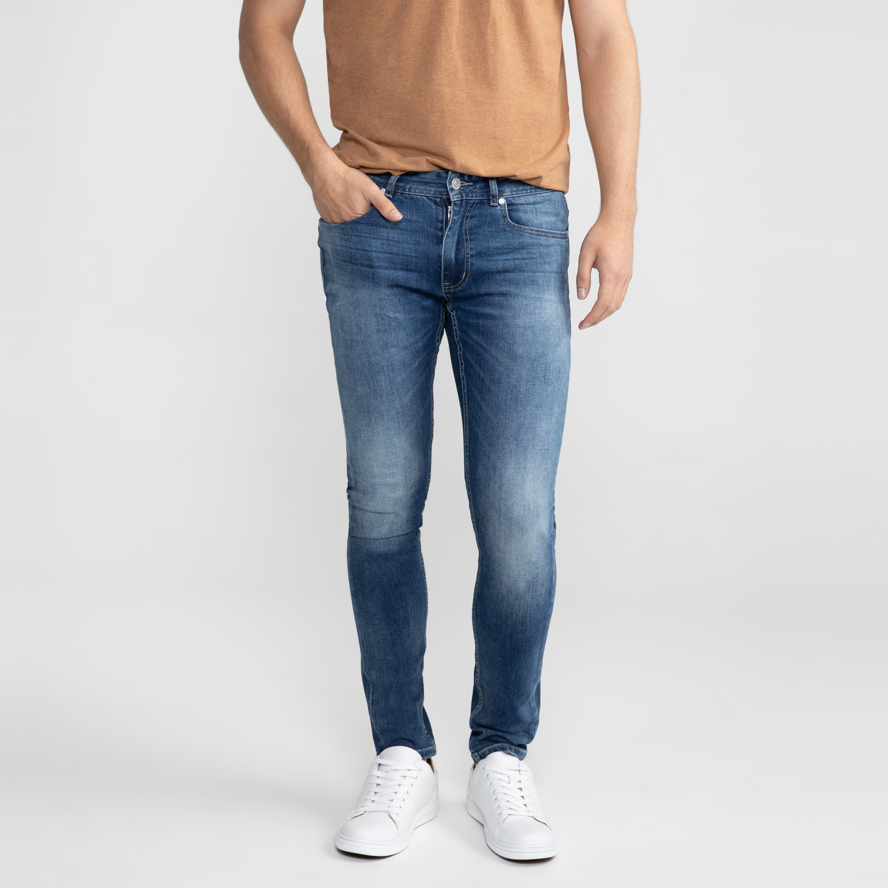 slim tapered jeans