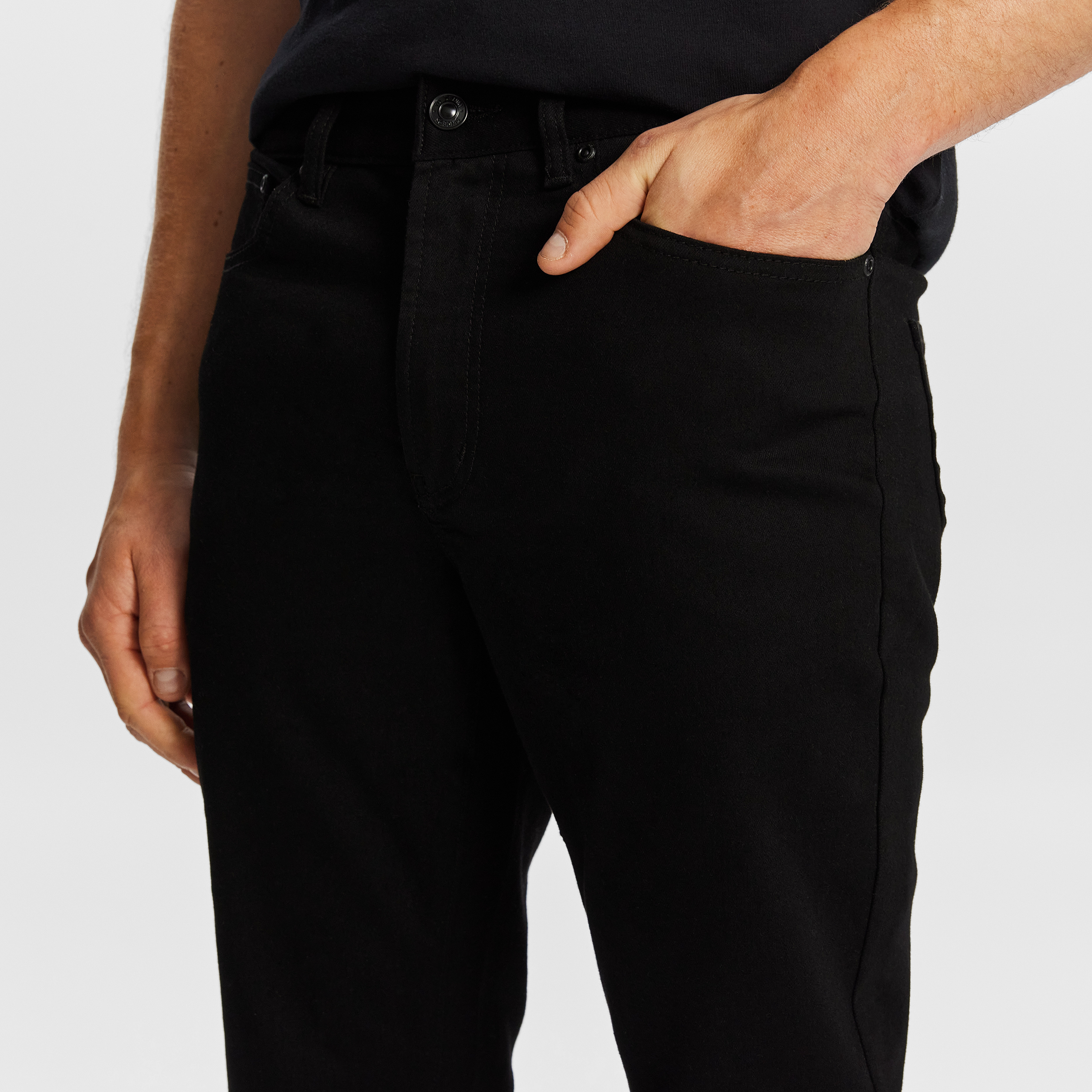 Ulrich Slim Tapered Jean