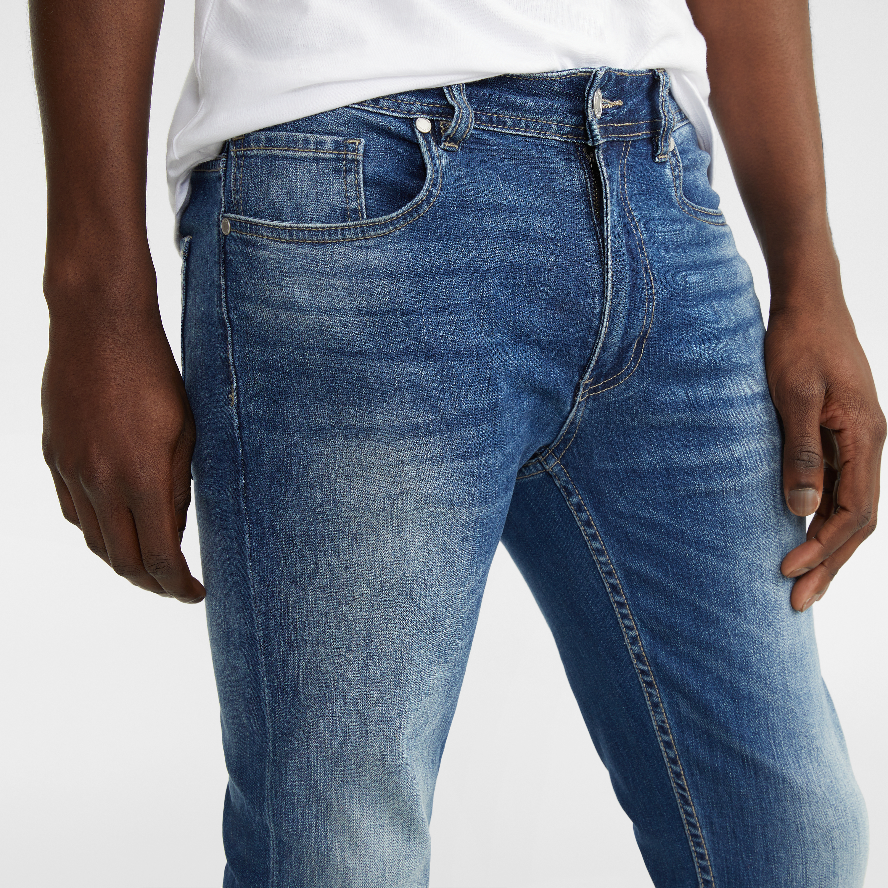 Jett Slim Tapered Jean