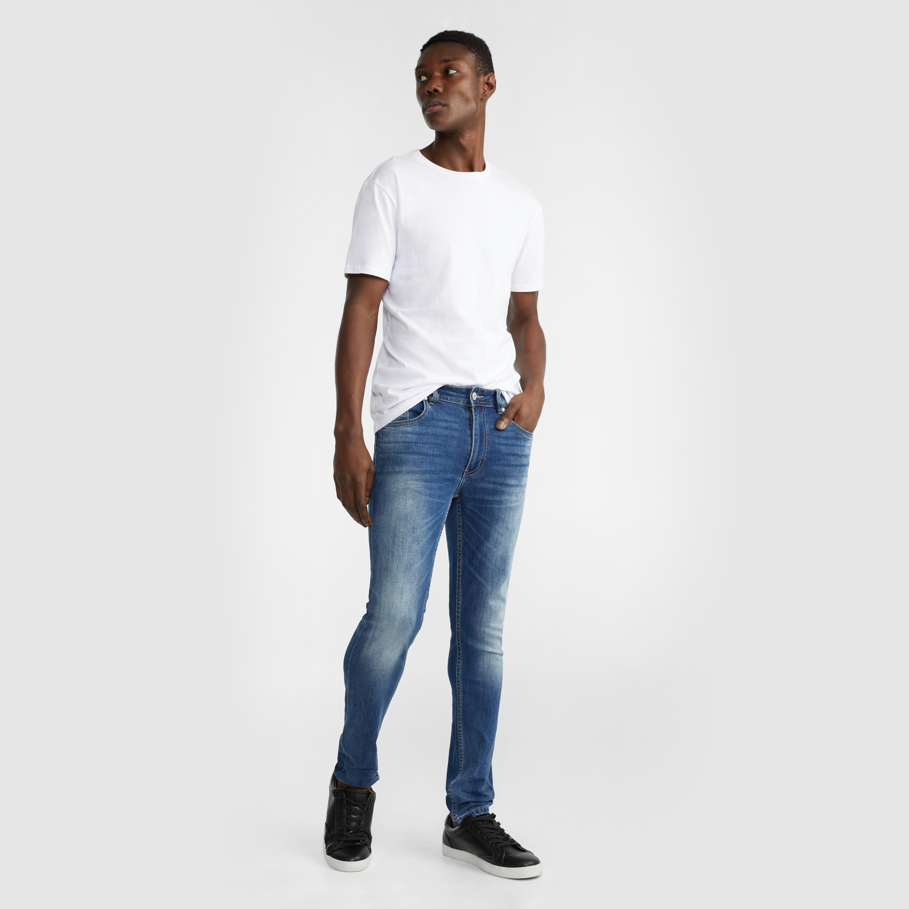 Jett Slim Tapered Jean