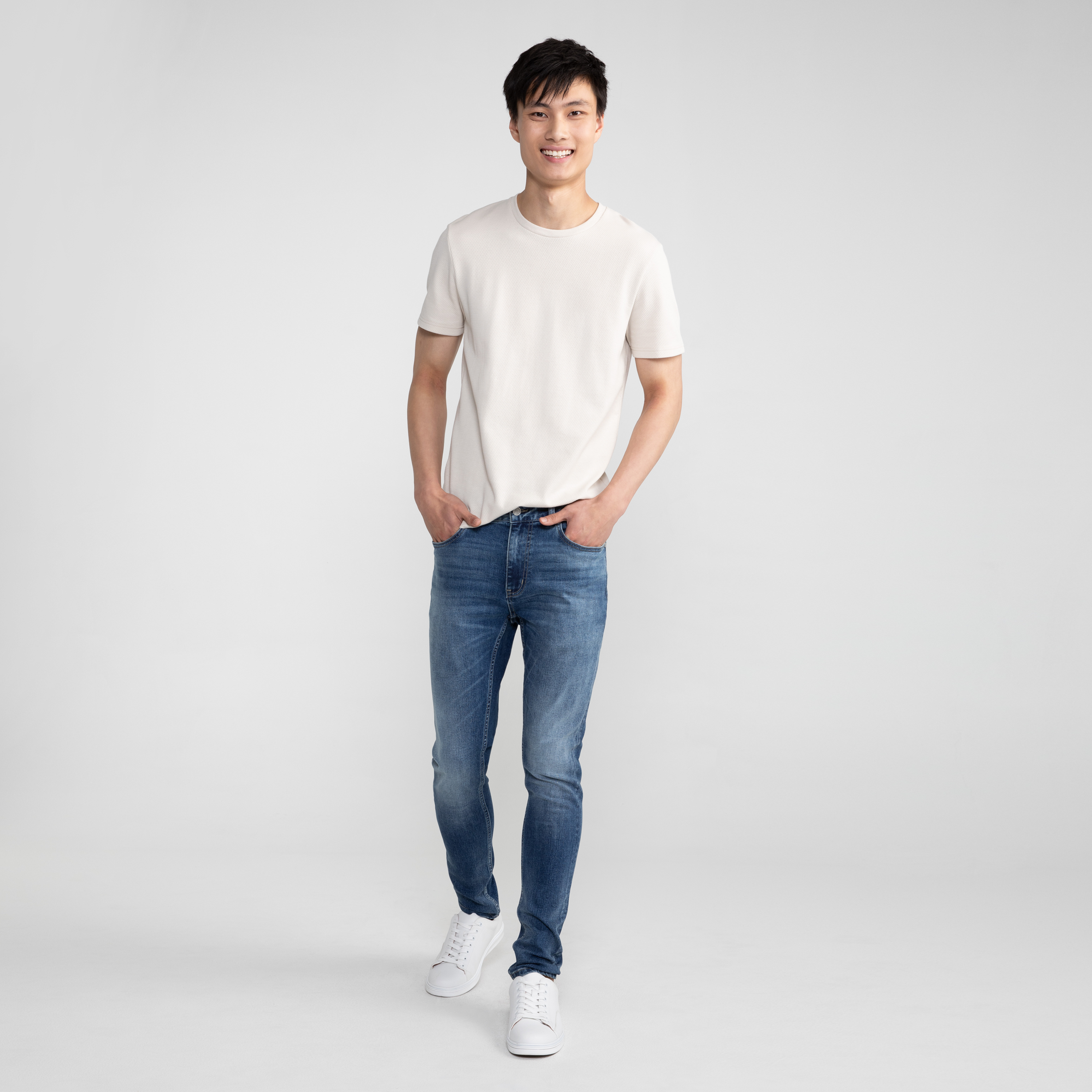 Jett Slim Tapered Jean