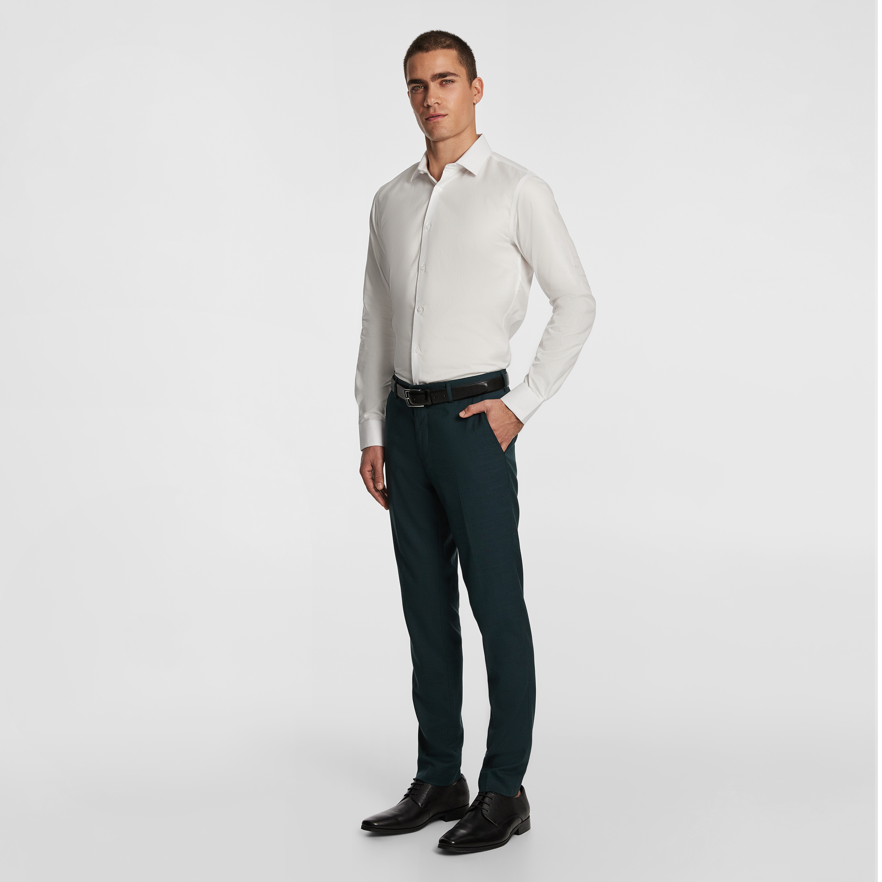Lukey Skinny Dress Pant