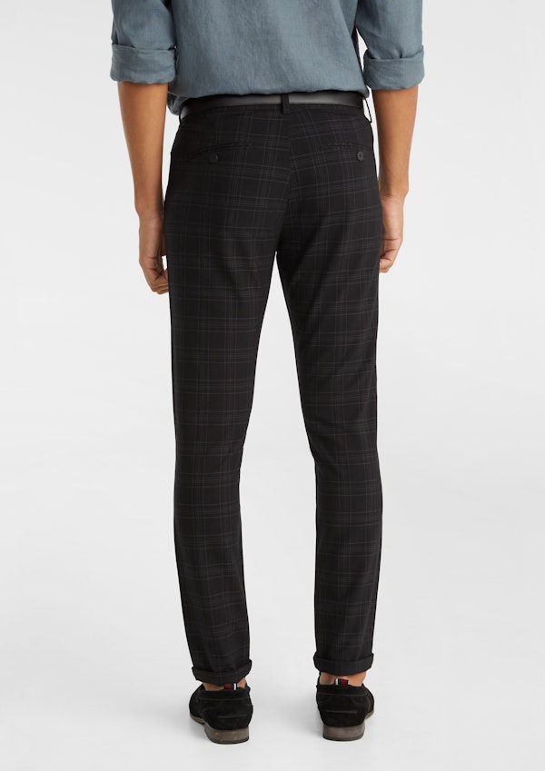 Black Alpa Skinny Chino