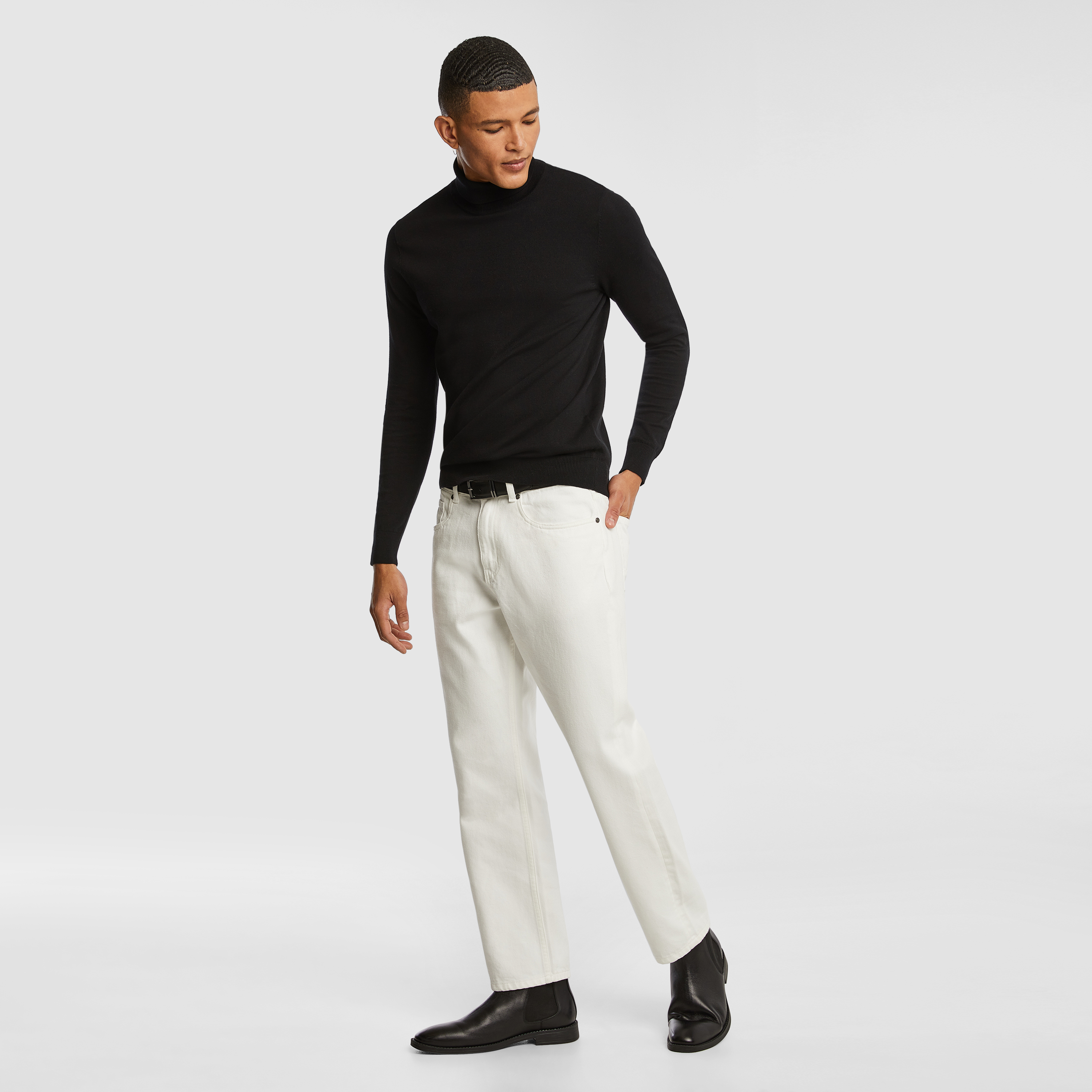 Gillespie Turtle Neck Knit