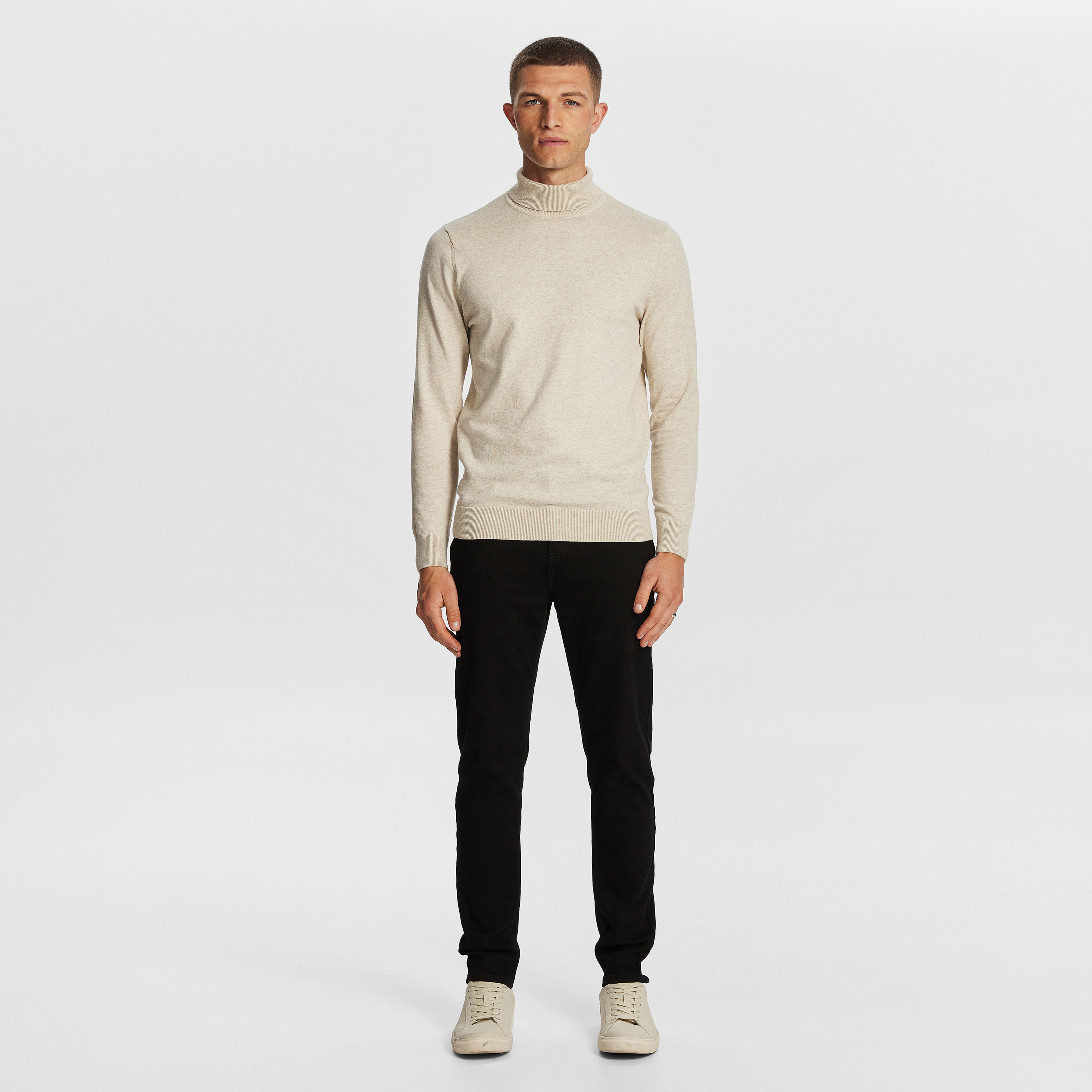 Gillespie Turtle Neck Knit