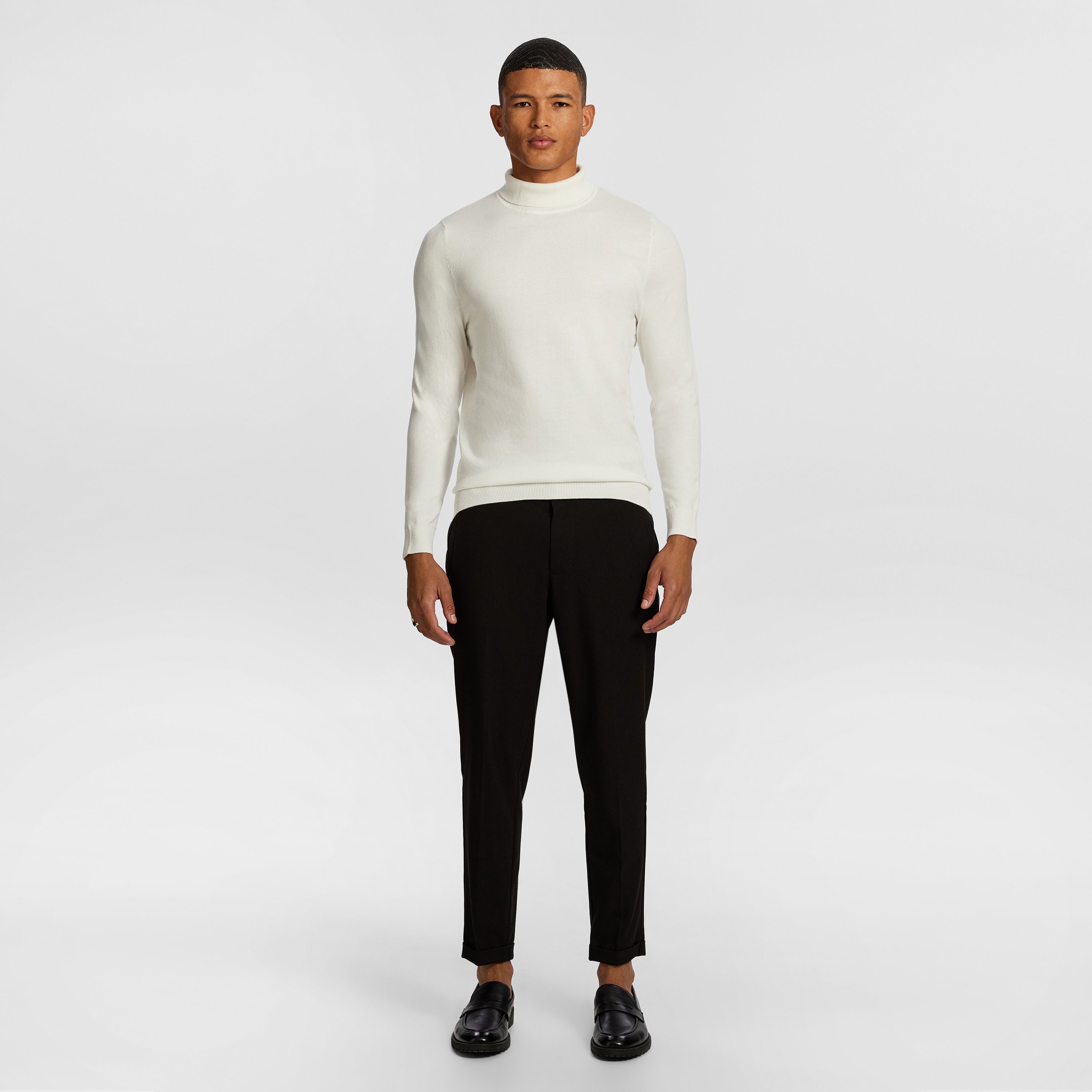Gillespie Turtle Neck Knit