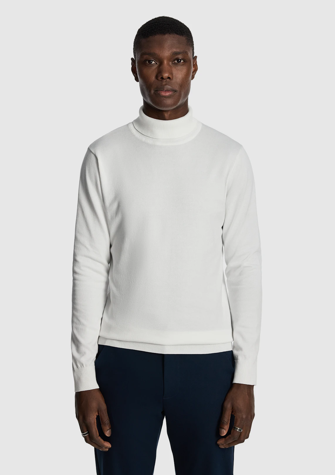 Gillespie Turtle Neck Knit