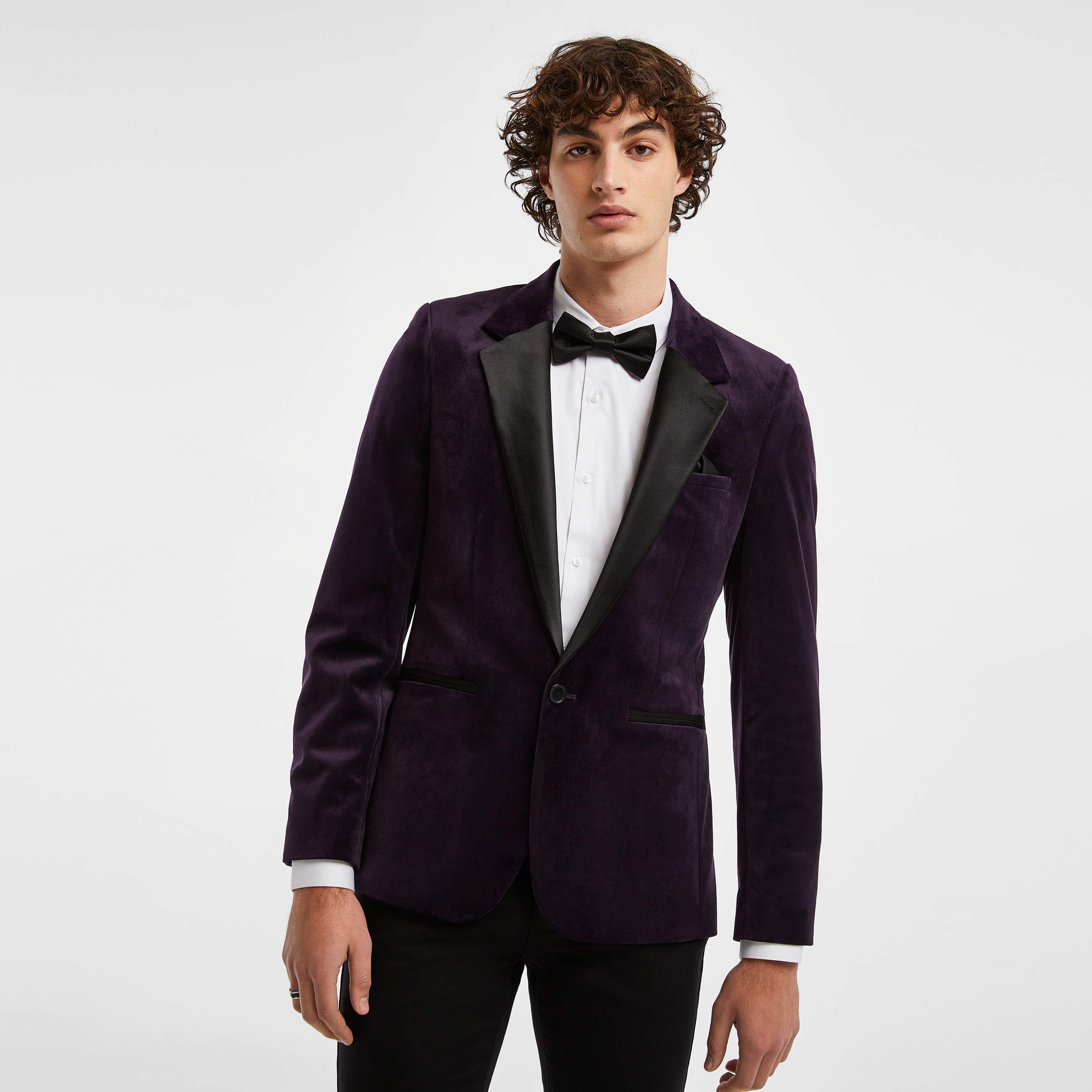 chinese collar with bow tie