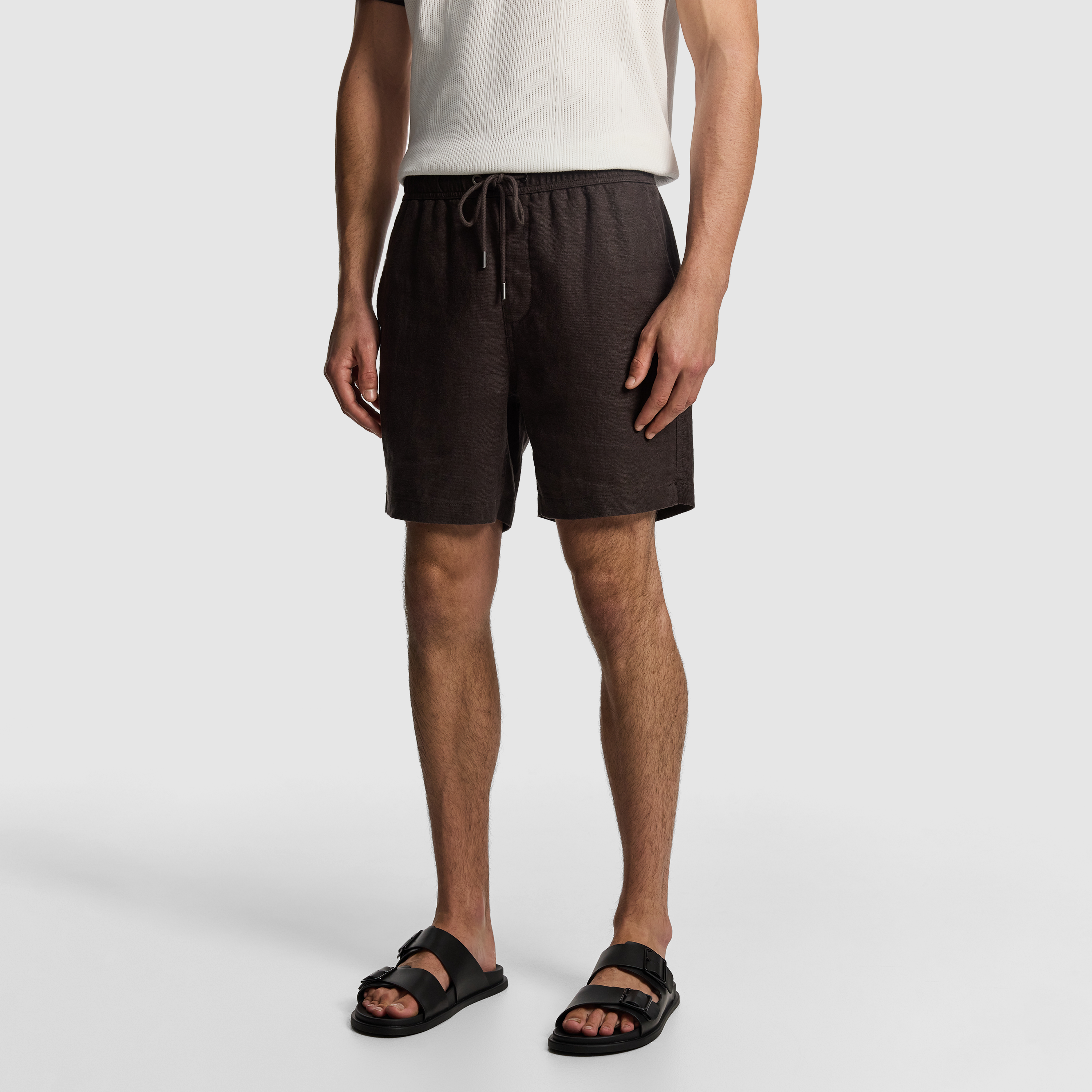 Chocolate Manta Pure Linen Short
