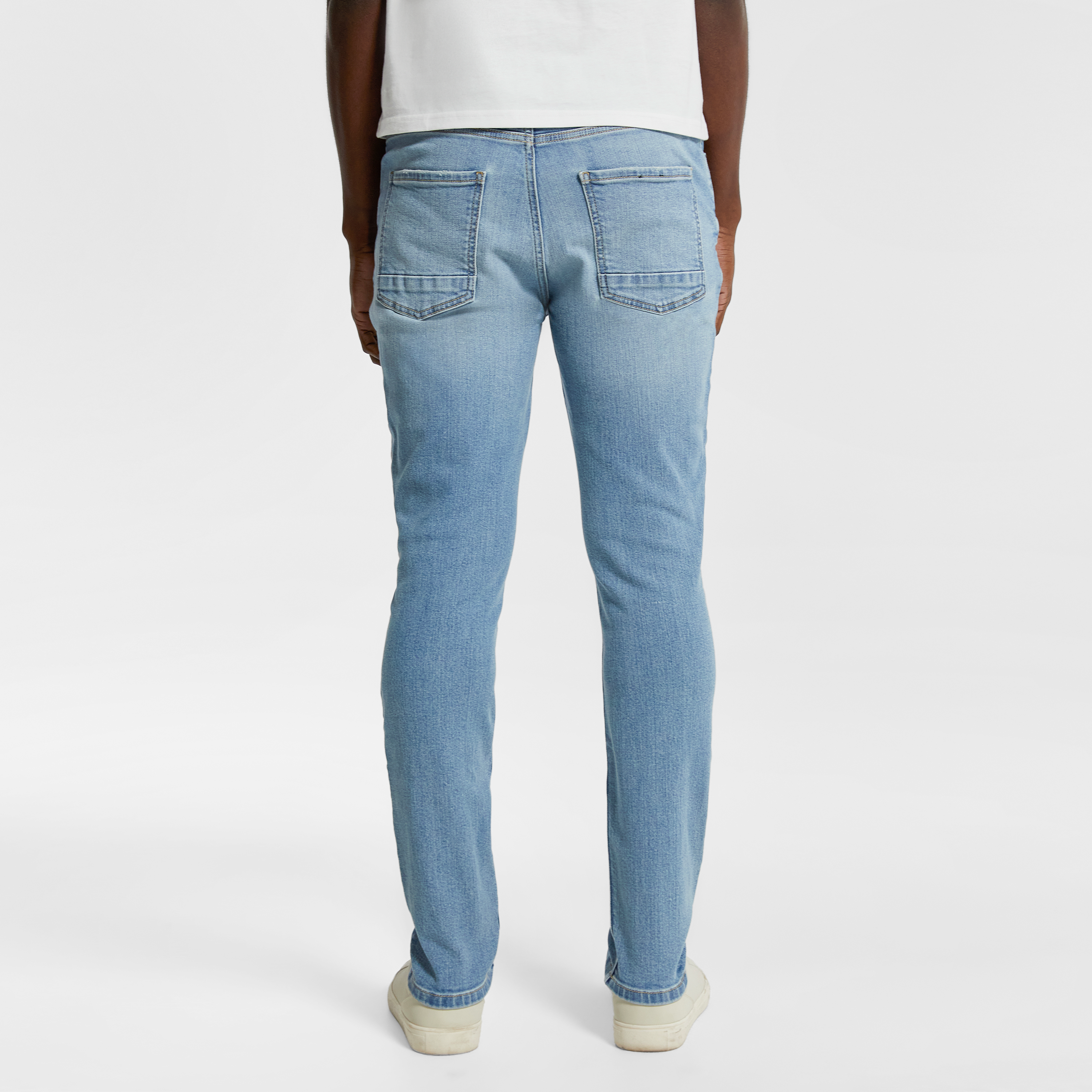 Light Wash Knight Slim Tapered Jean