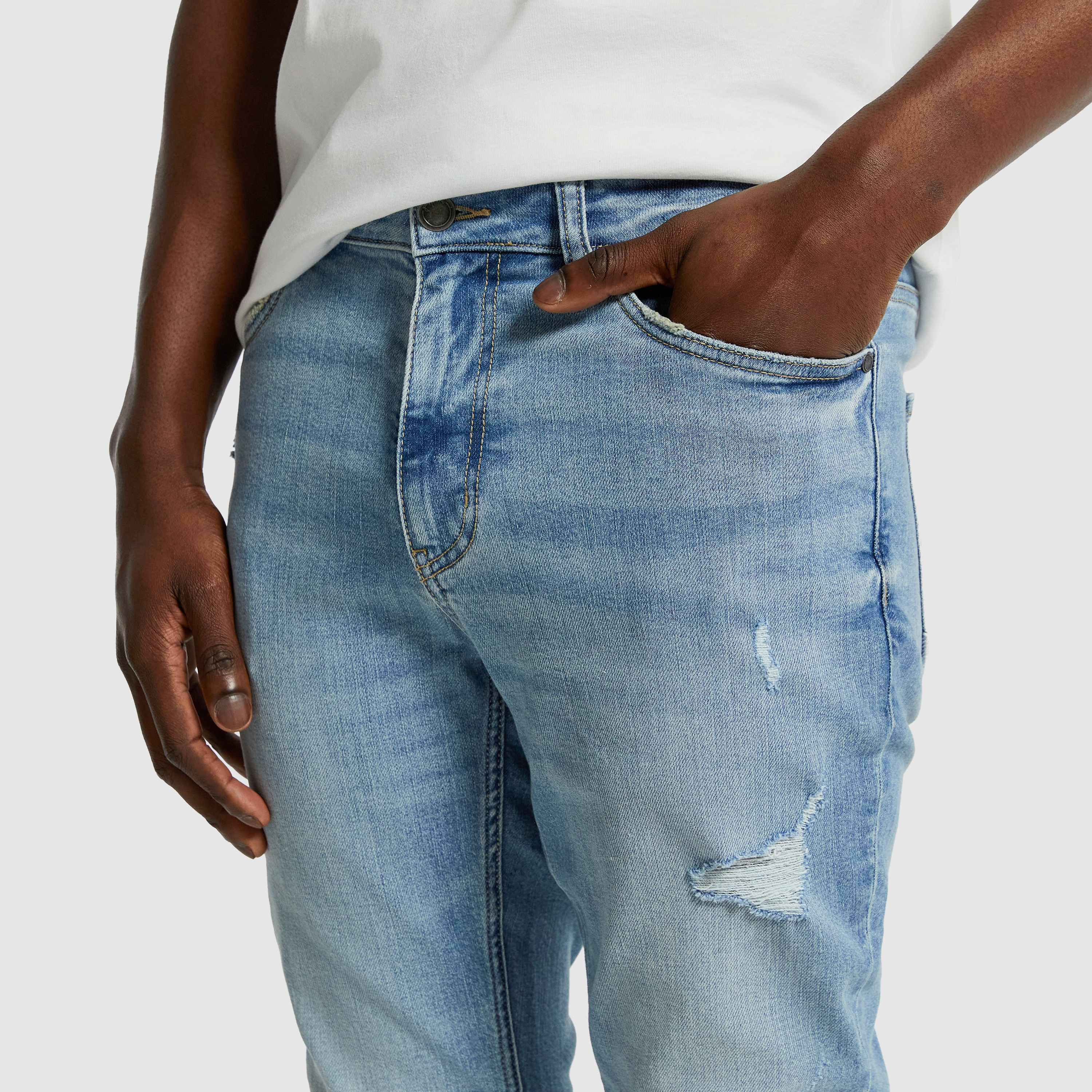 Light Wash Knight Slim Tapered Jean