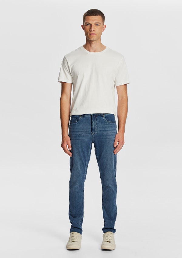 Joni Slim Tapered Jean