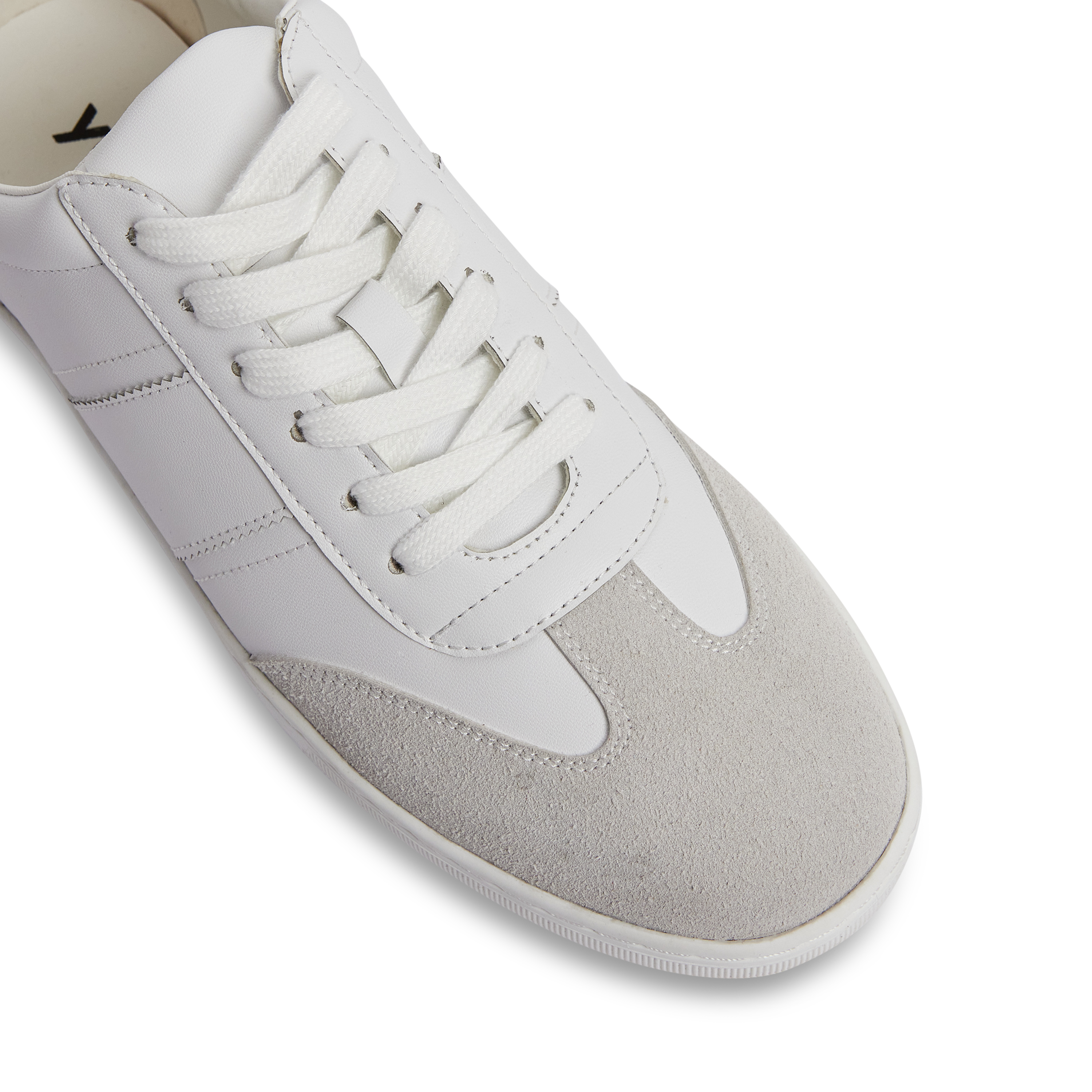 Messi Lace Up White Classic Sneaker