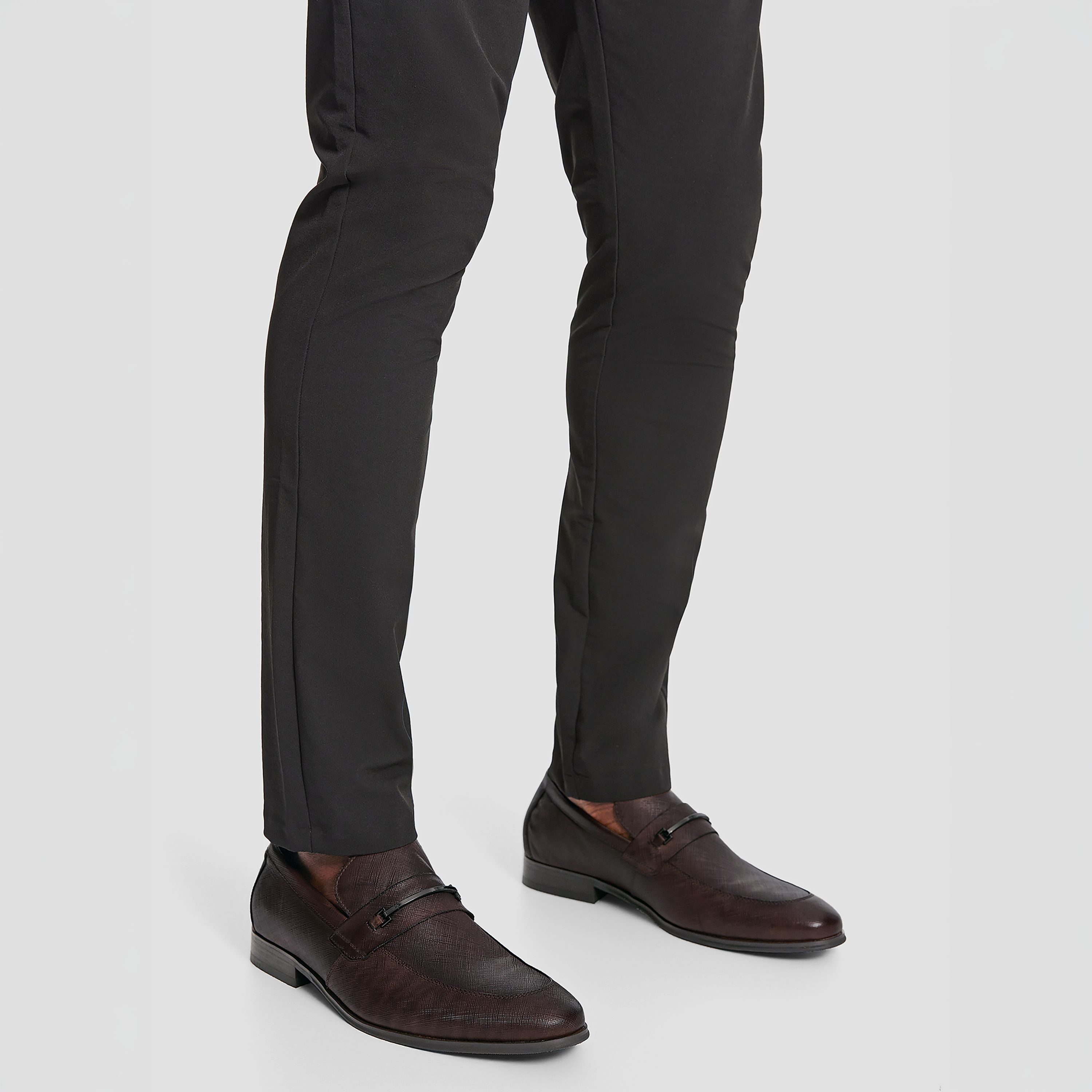 Riccardo Textured Leather Loafer