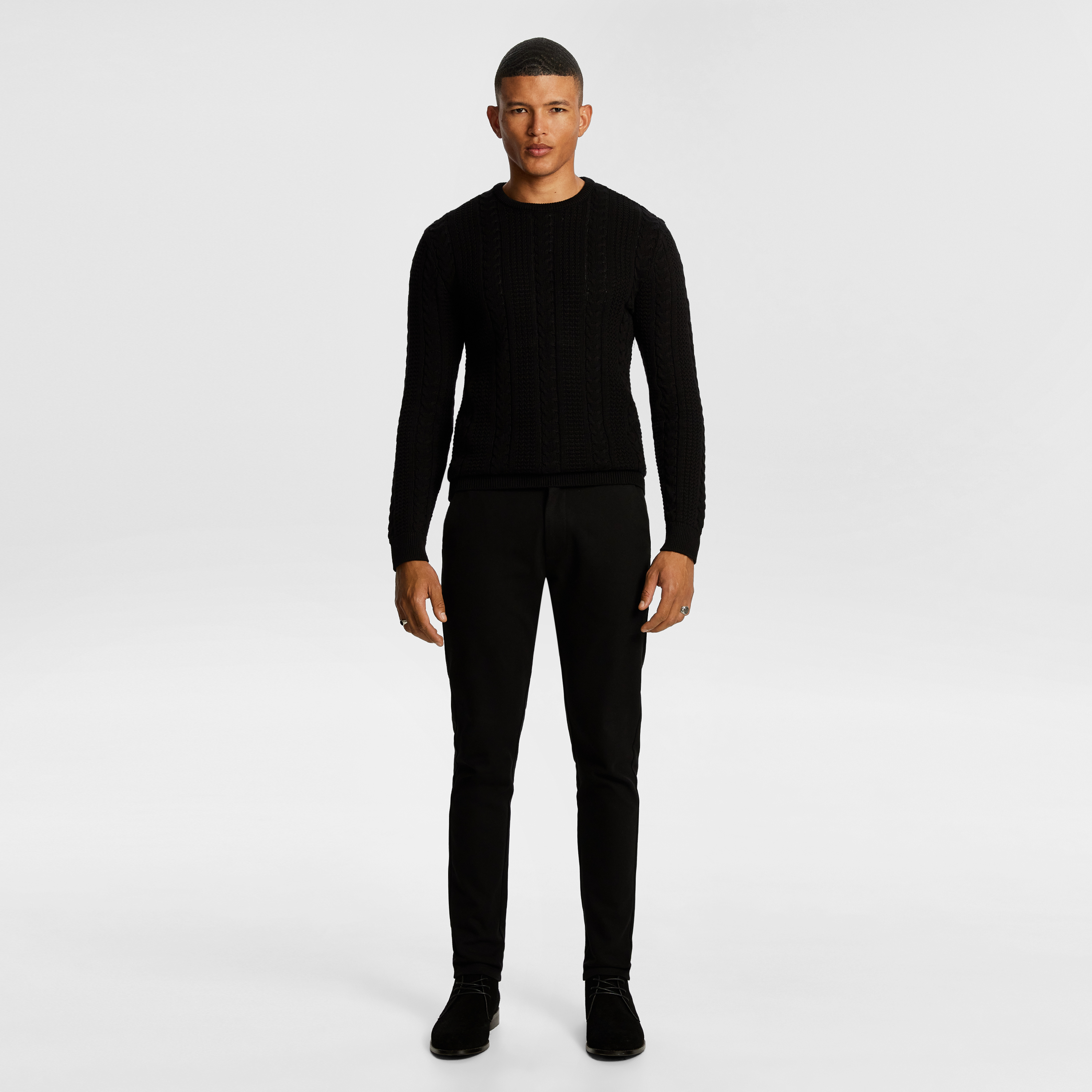 Harvey Crew Neck Cable Knit