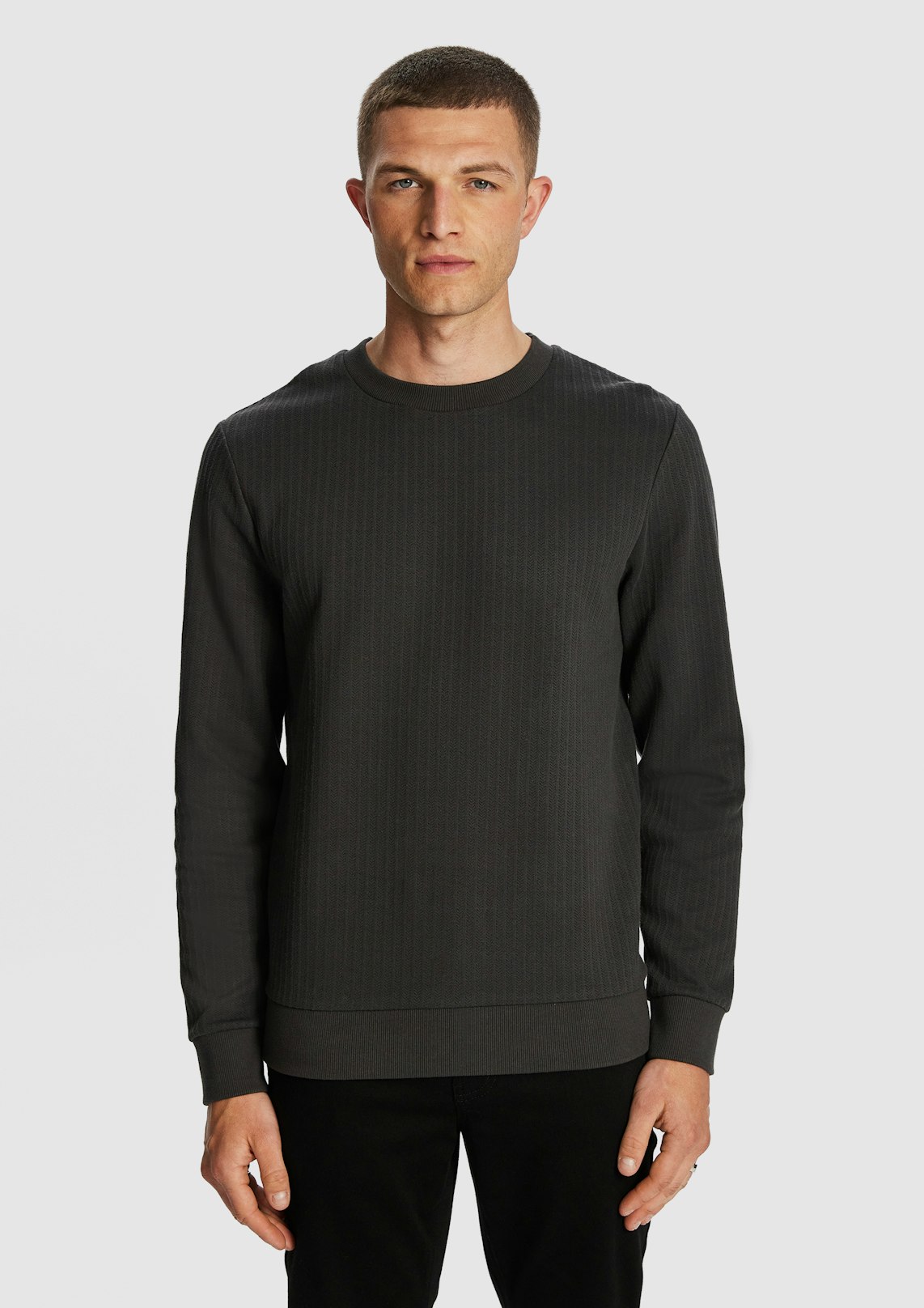 Newport Textured Sweatshirt