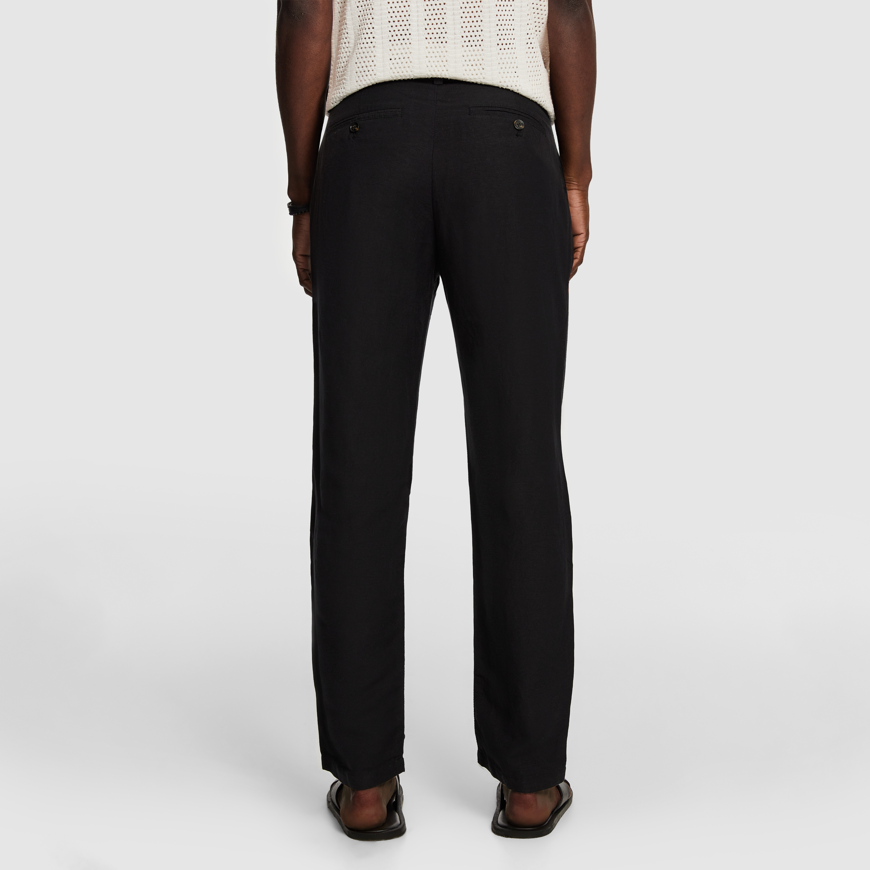 Black Ferrara Relaxed Chino