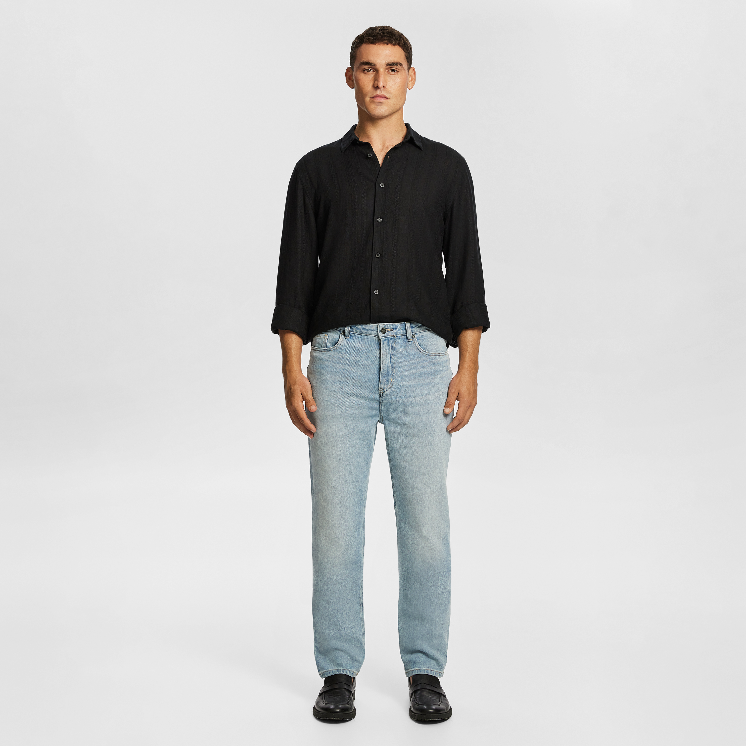 Light Wash Erik Straight Jean