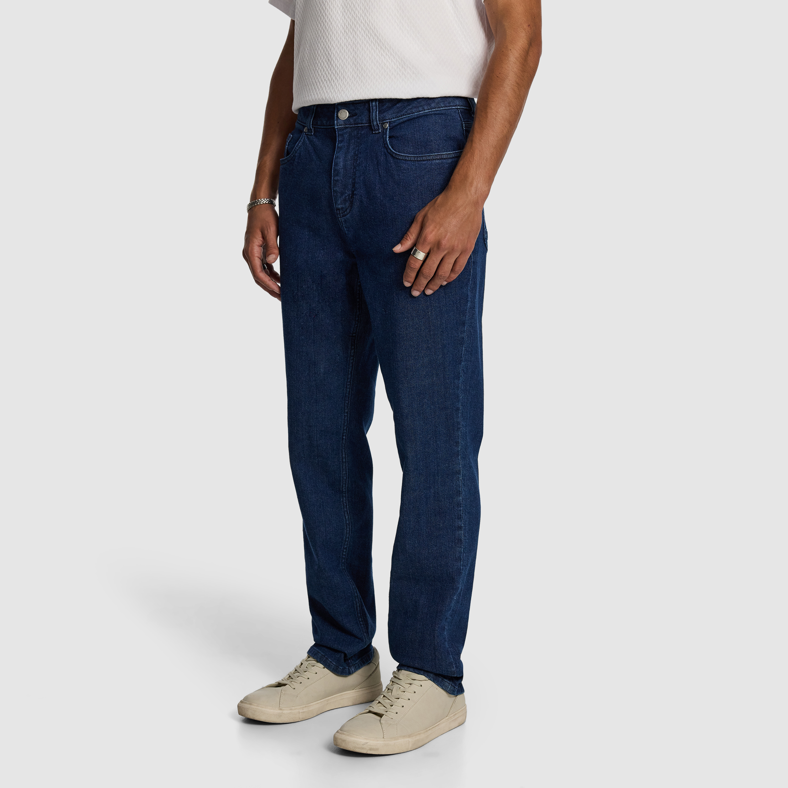 Mid Wash Jose Straight Jean