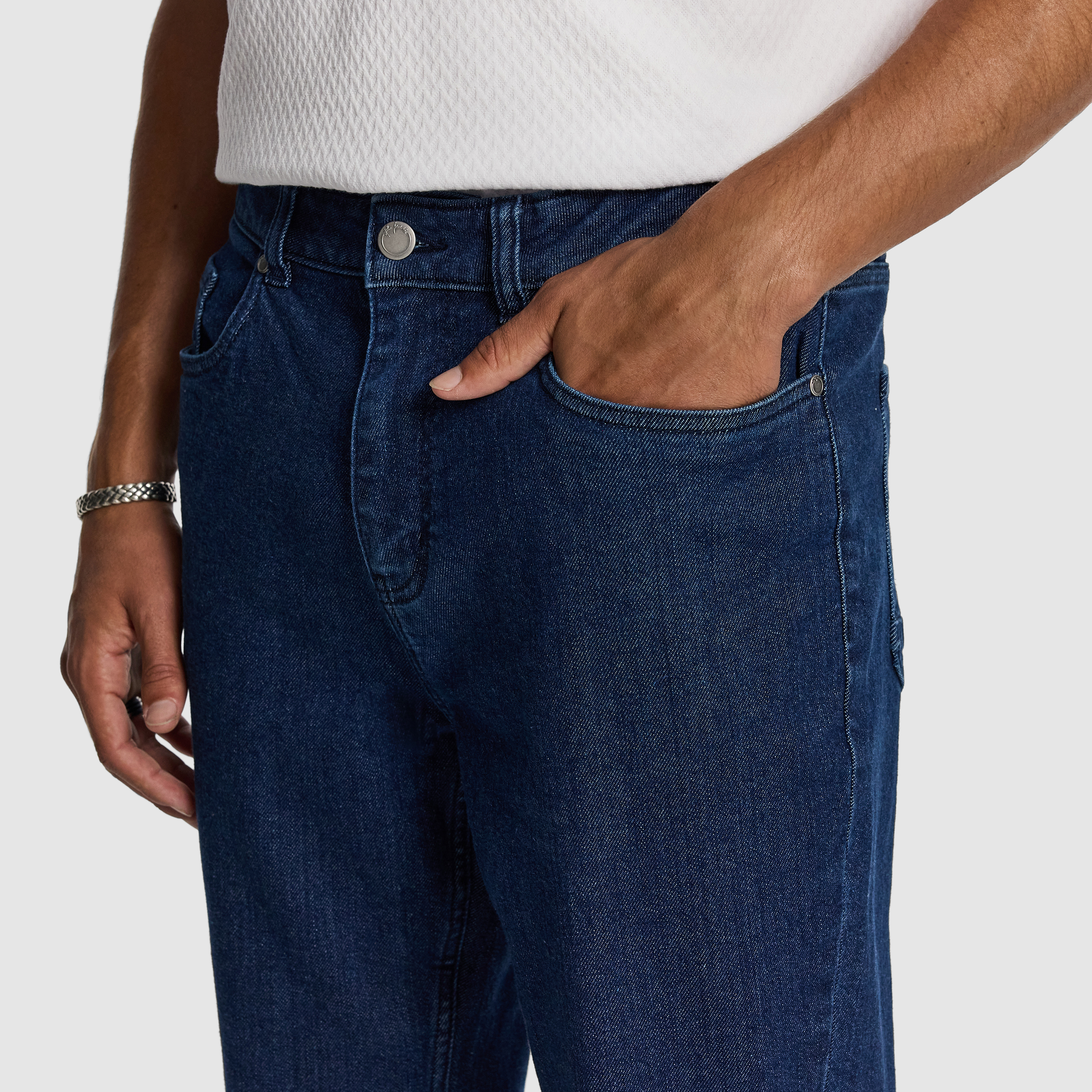 Mid Wash Jose Straight Jean