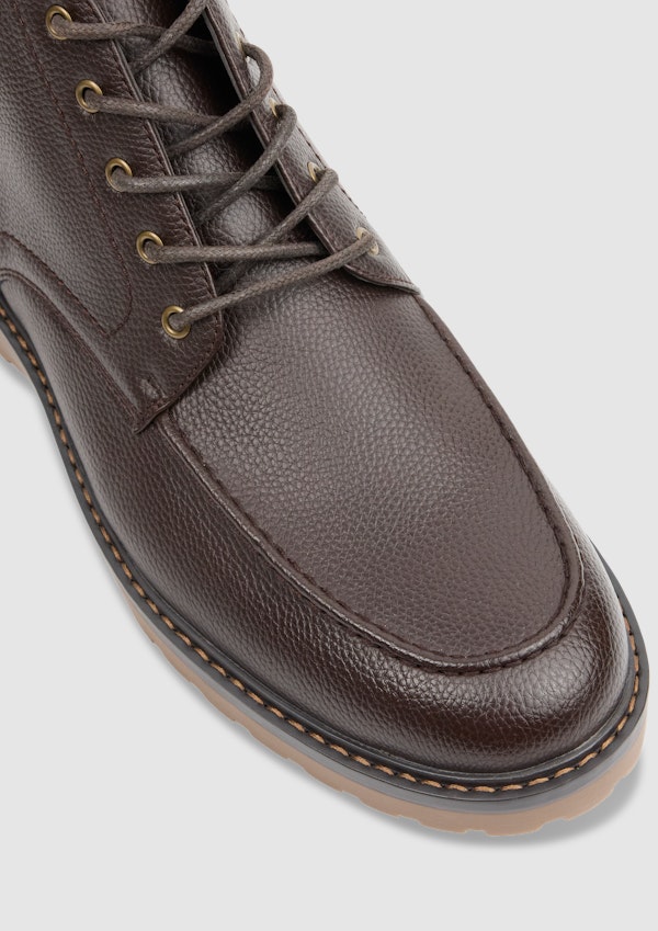 Chocolate Travis Chukka Boot
