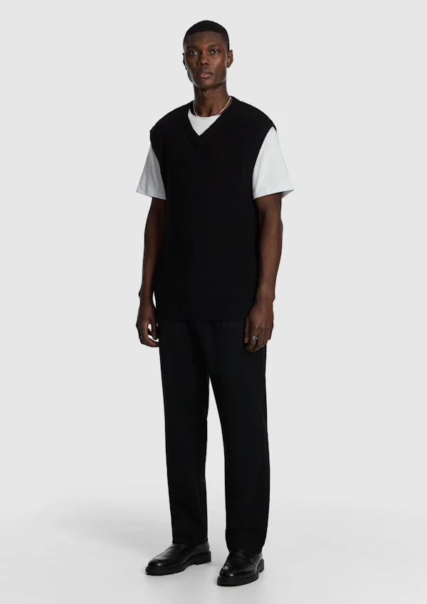 Black Arlo Knitted Crew Vest