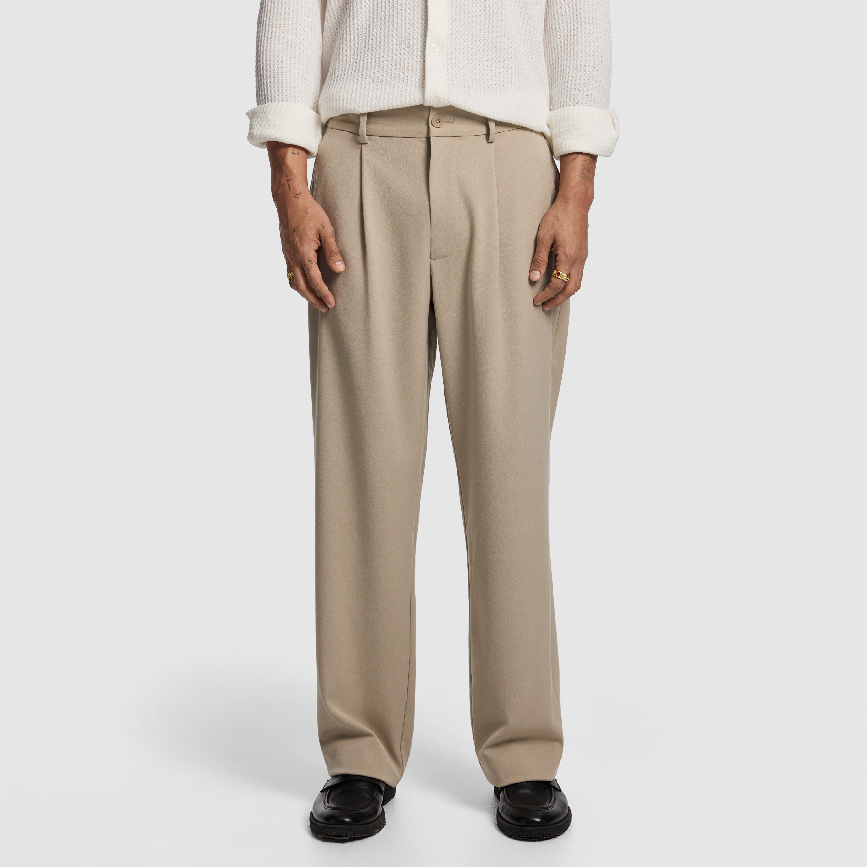 Brooks Pleated Wide Chino