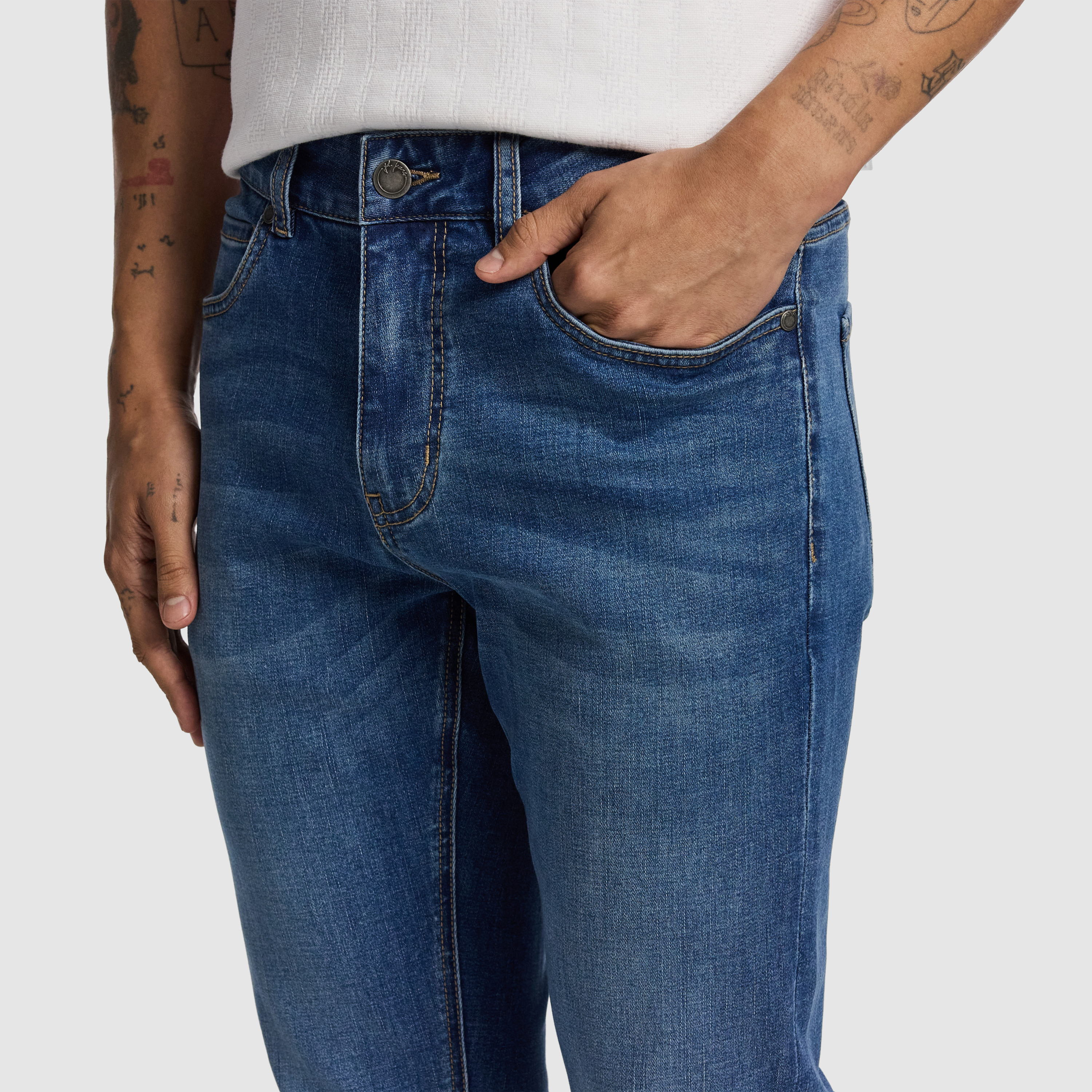 Joni Slim Tapered Jean