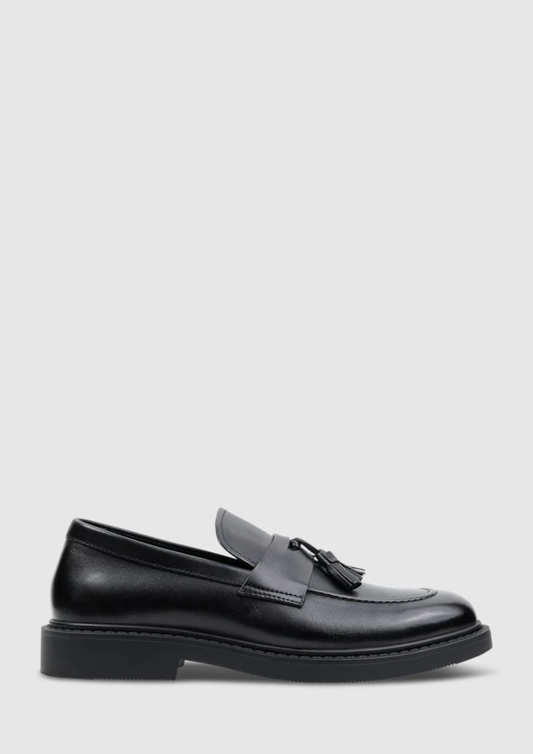 Chester Tassel Loafer