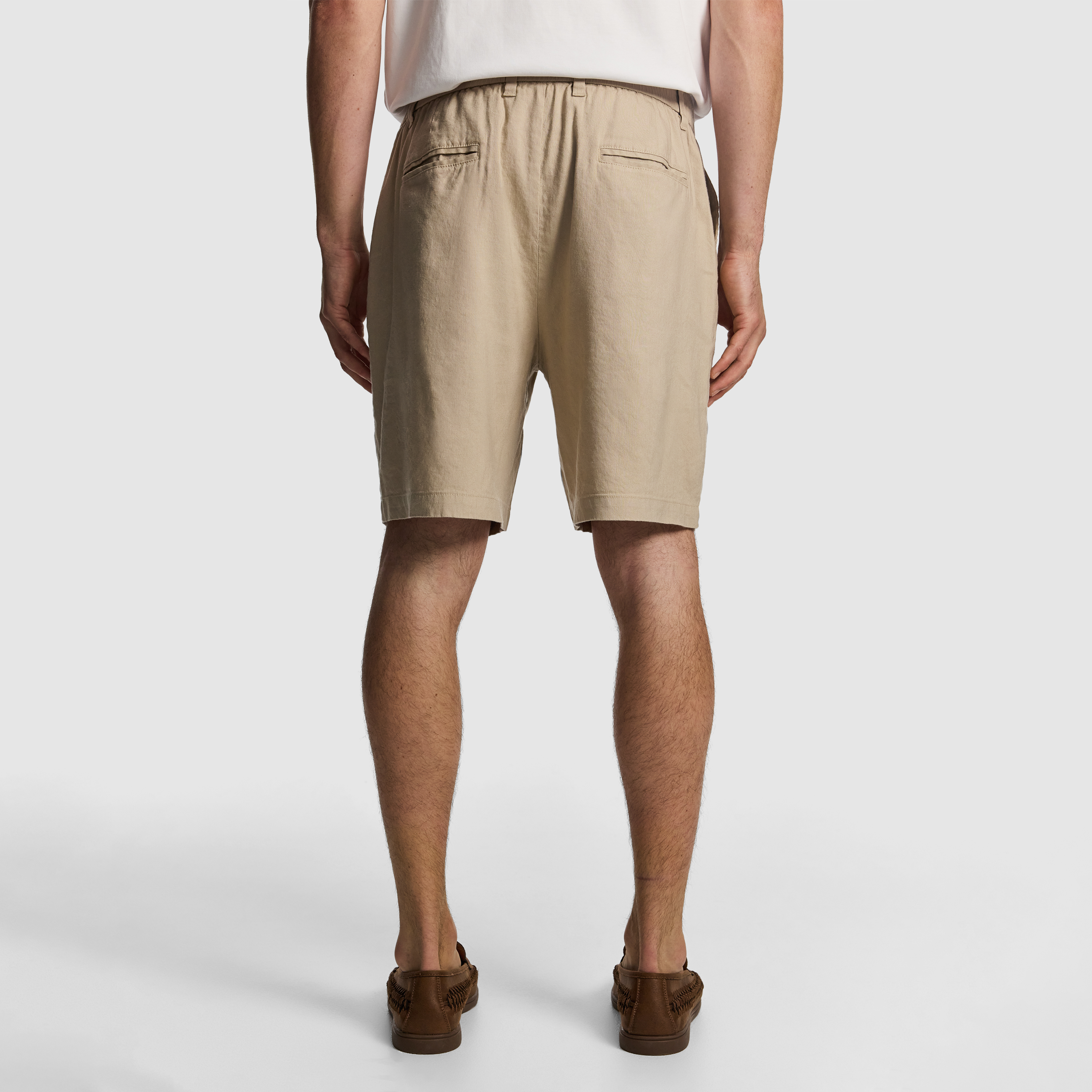 Tan Vaughn Linen Blend Short