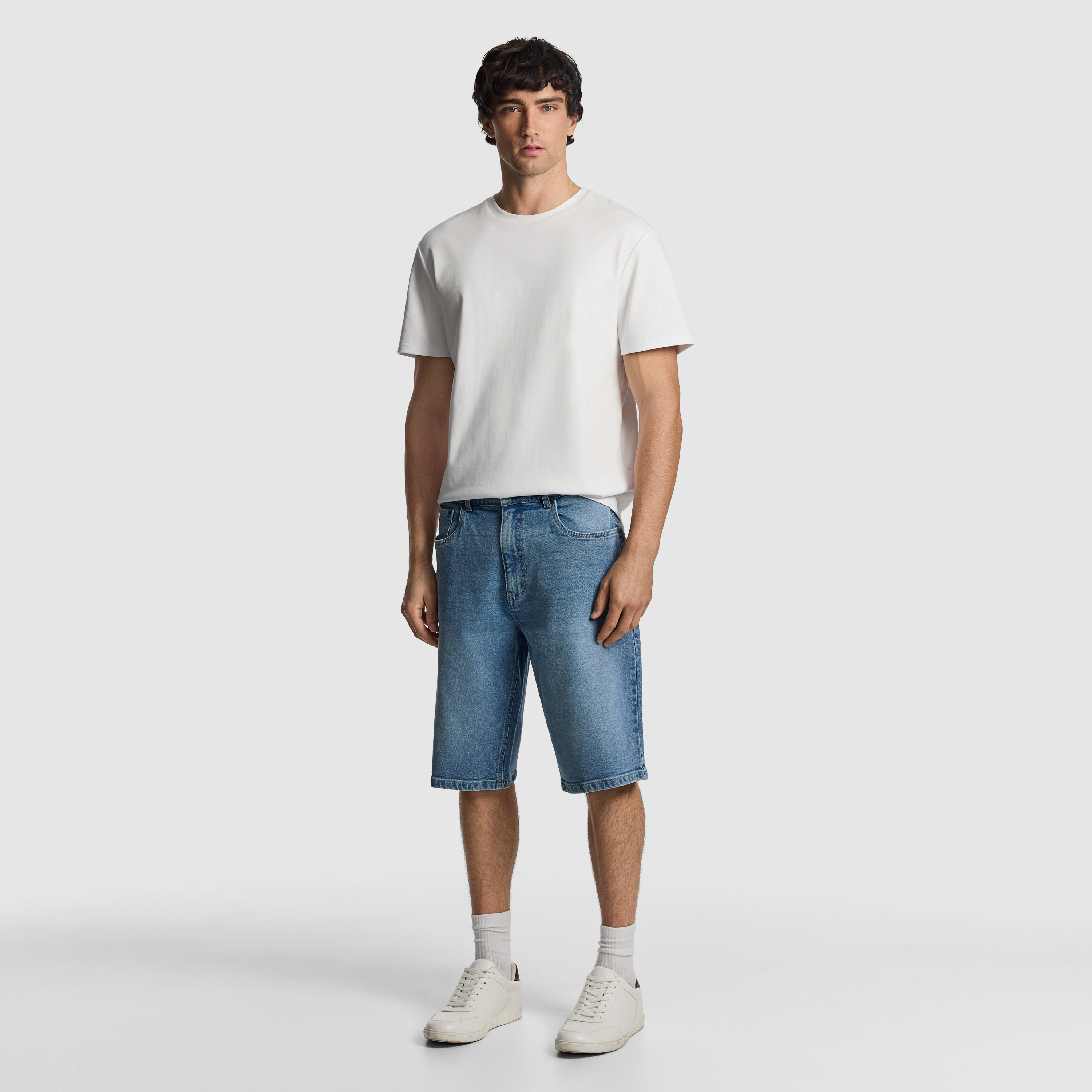 White Lion Relaxed Tee